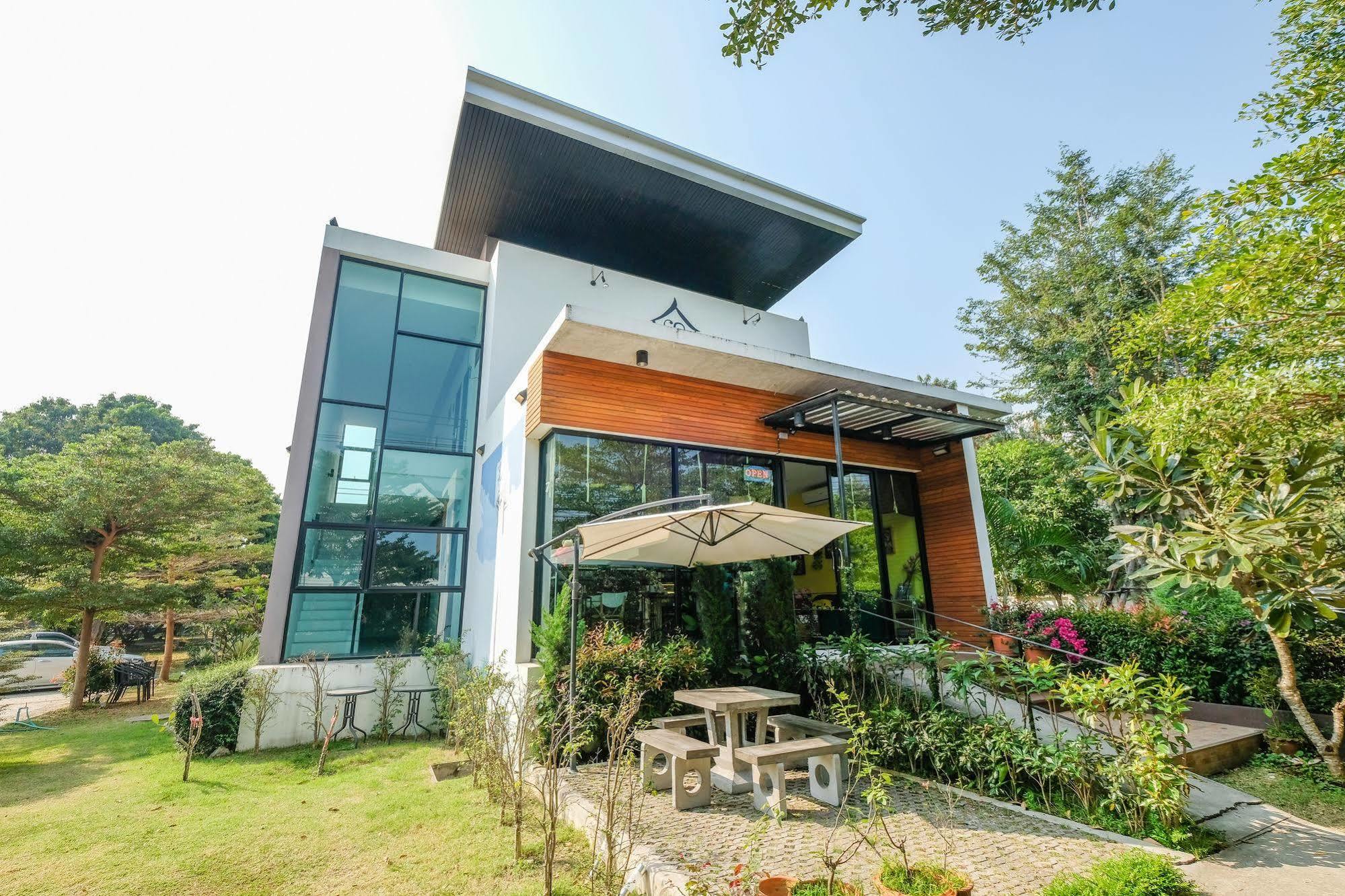 Haak Boutique Hotel Chiang Mai Exterior foto